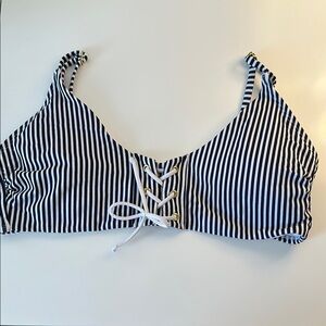 Xhilaration Black and White Striped Bikini Top